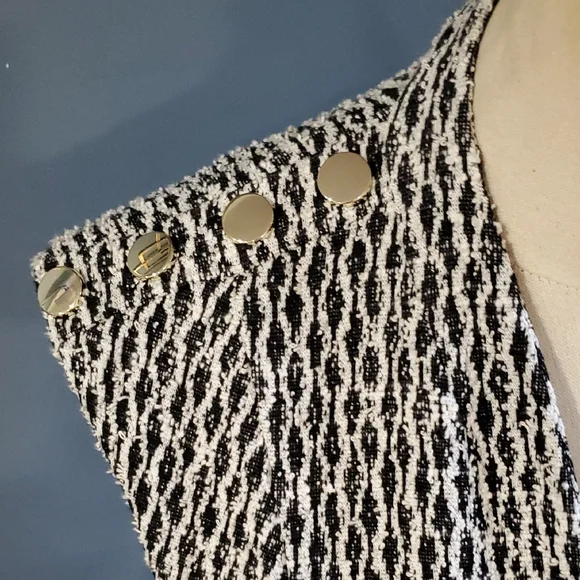 Andrew Marc Black and White Sleeveless Midi Dress - Picture 4 of 17